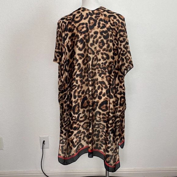 Bohemian Leopard Animal Print Open Front Mobwife Poncho Shawl Cape One Size - Picture 3 of 8